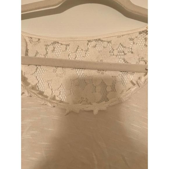 E (Hanger) M Long Sleeve White Crop Top- Lace Back- Size Large - Picture 4 of 8